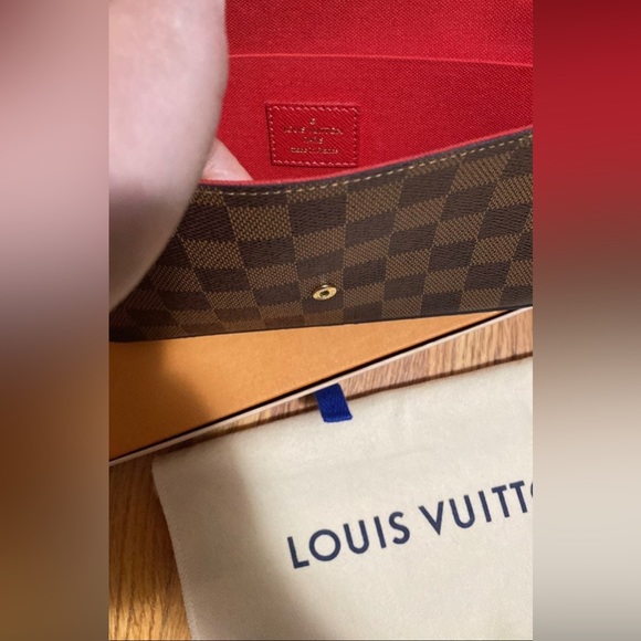 Louis Vuitton Felicie Pouchette - Picture 5 of 10
